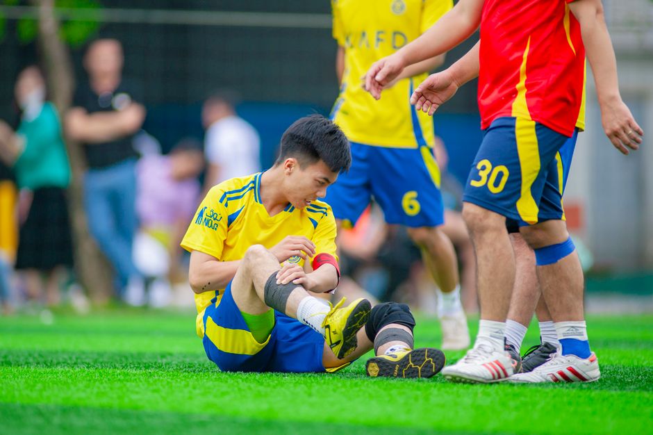 Спортивні травми в спеку: перша допомога і профілактика
